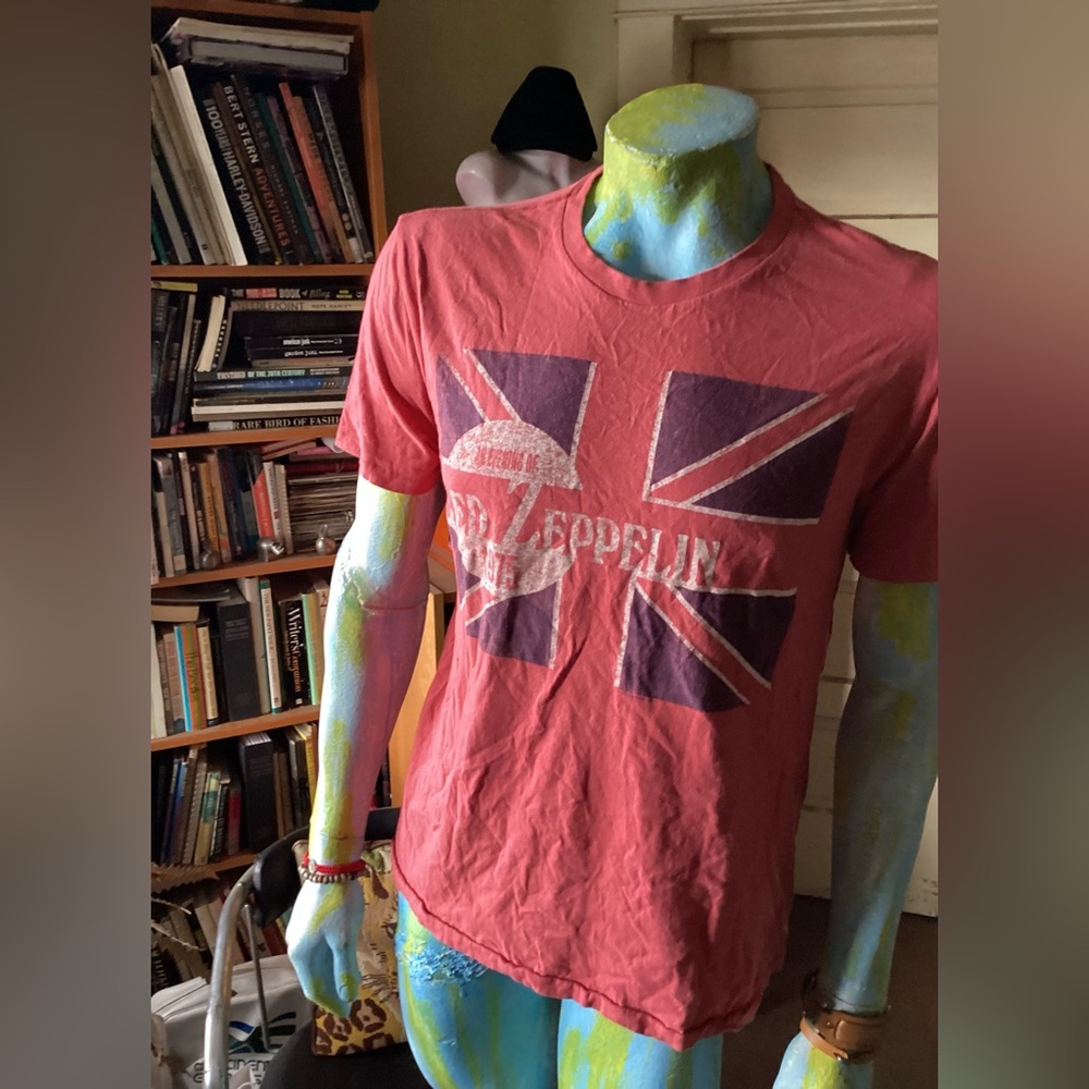 Led Zeppelin 1995 salmon tee